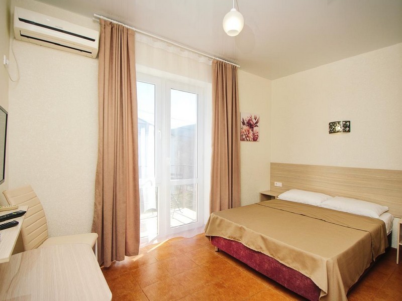 "Корица" гостевые комнаты в Кабардинке "Корица" гостевые комнаты в Кабардинке