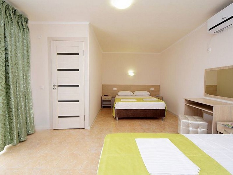 "Корица" гостевые комнаты в Кабардинке "Корица" гостевые комнаты в Кабардинке