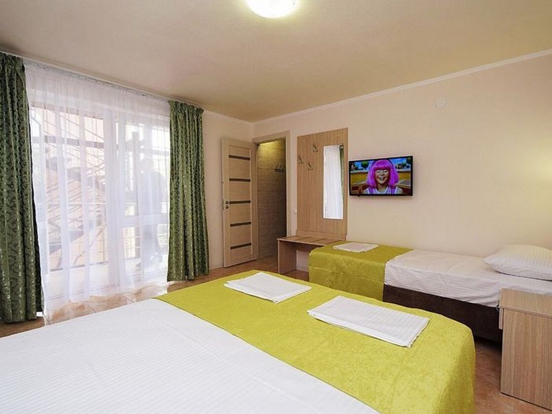 "Корица" гостевые комнаты в Кабардинке "Корица" гостевые комнаты в Кабардинке