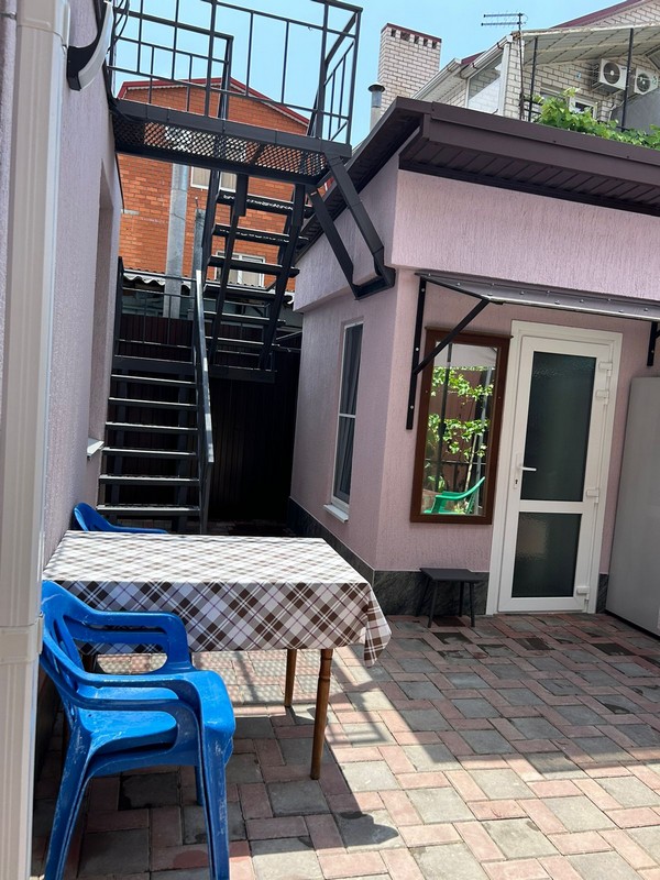 Дом под-ключ Некрасова 19 в Геленджике Дом под-ключ Некрасова 19 в Геленджике