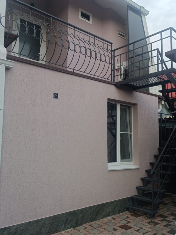 Дом под-ключ Некрасова 19 в Геленджике Дом под-ключ Некрасова 19 в Геленджике